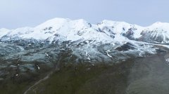 <strong>新春走下层｜“冰雪奇缘”点燃高原冬日</strong>